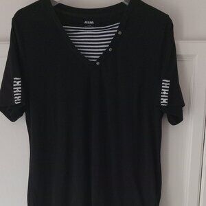 Alia black short sleeve cotton blend V-neck blouse/top size L